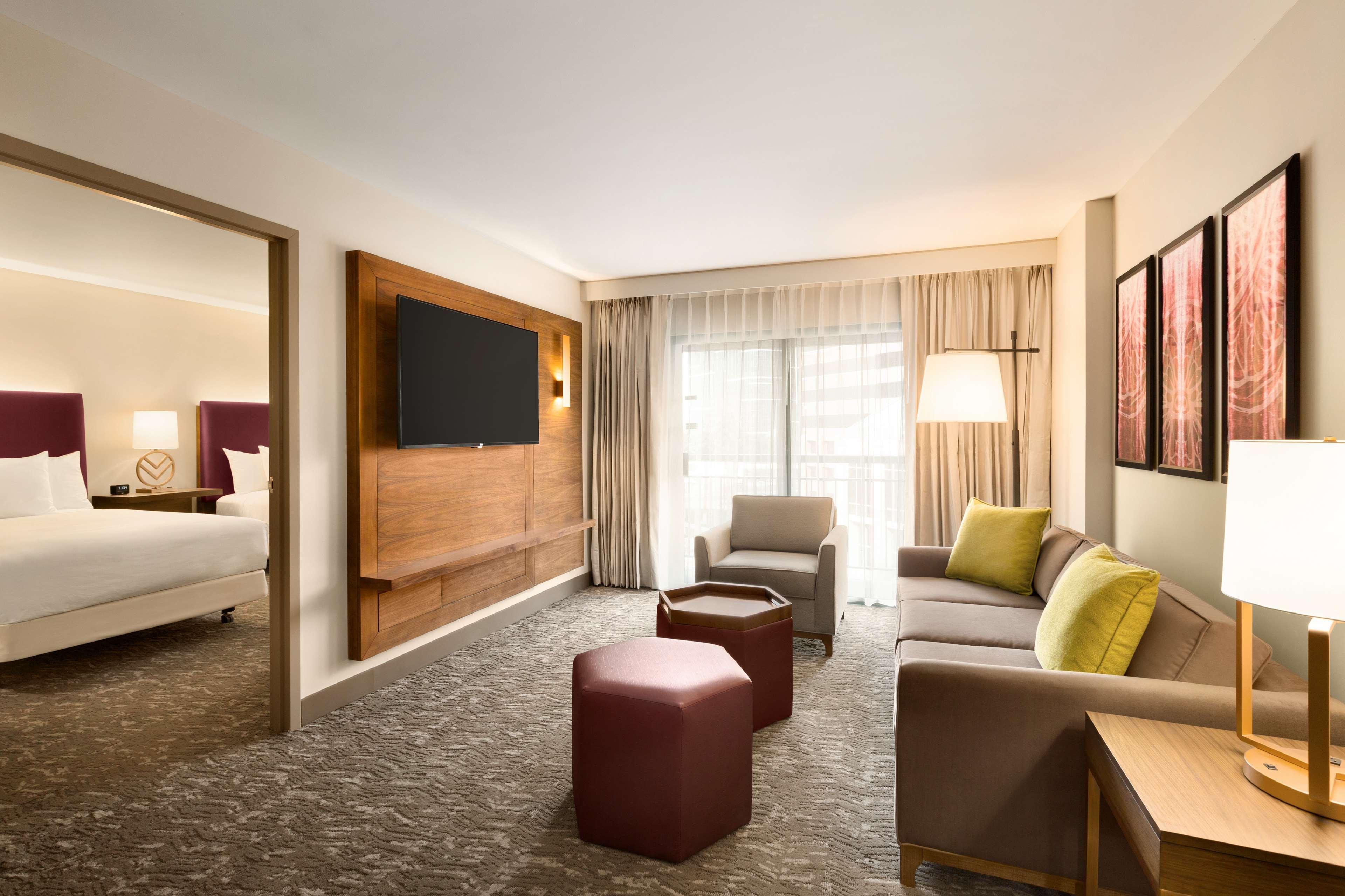 Embassy Suites By Hilton Phoenix Downtown North Εξωτερικό φωτογραφία