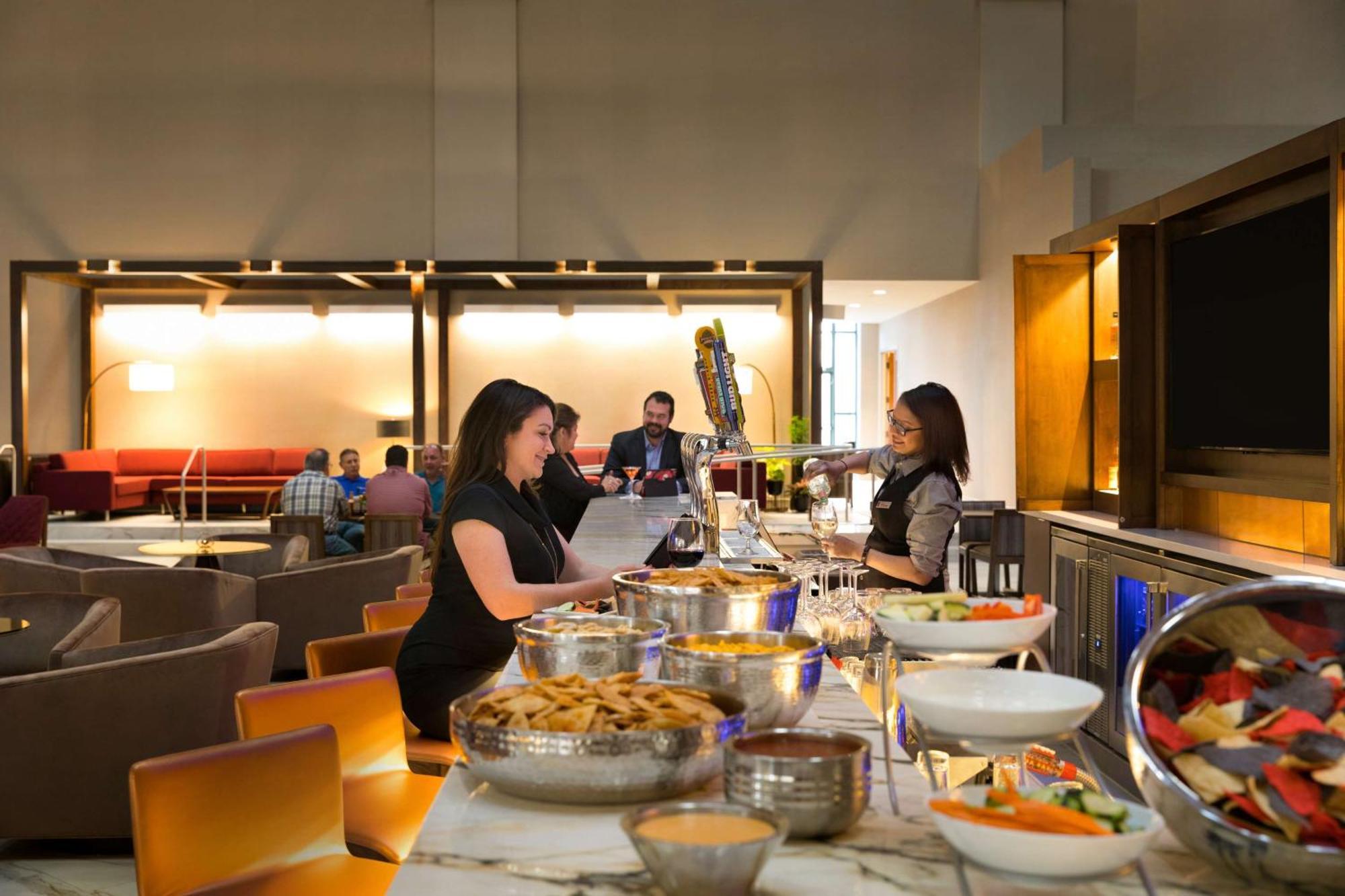 Embassy Suites By Hilton Phoenix Downtown North Εξωτερικό φωτογραφία