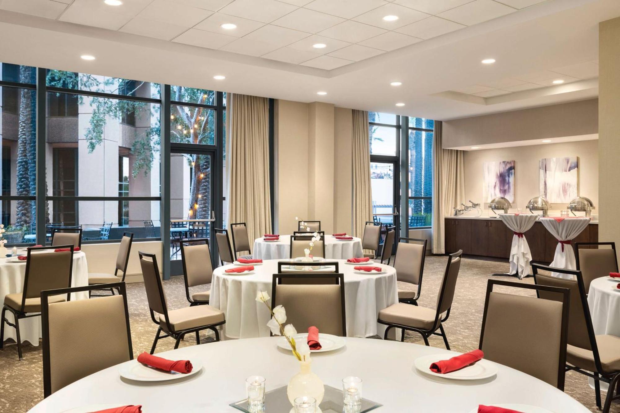 Embassy Suites By Hilton Phoenix Downtown North Εξωτερικό φωτογραφία